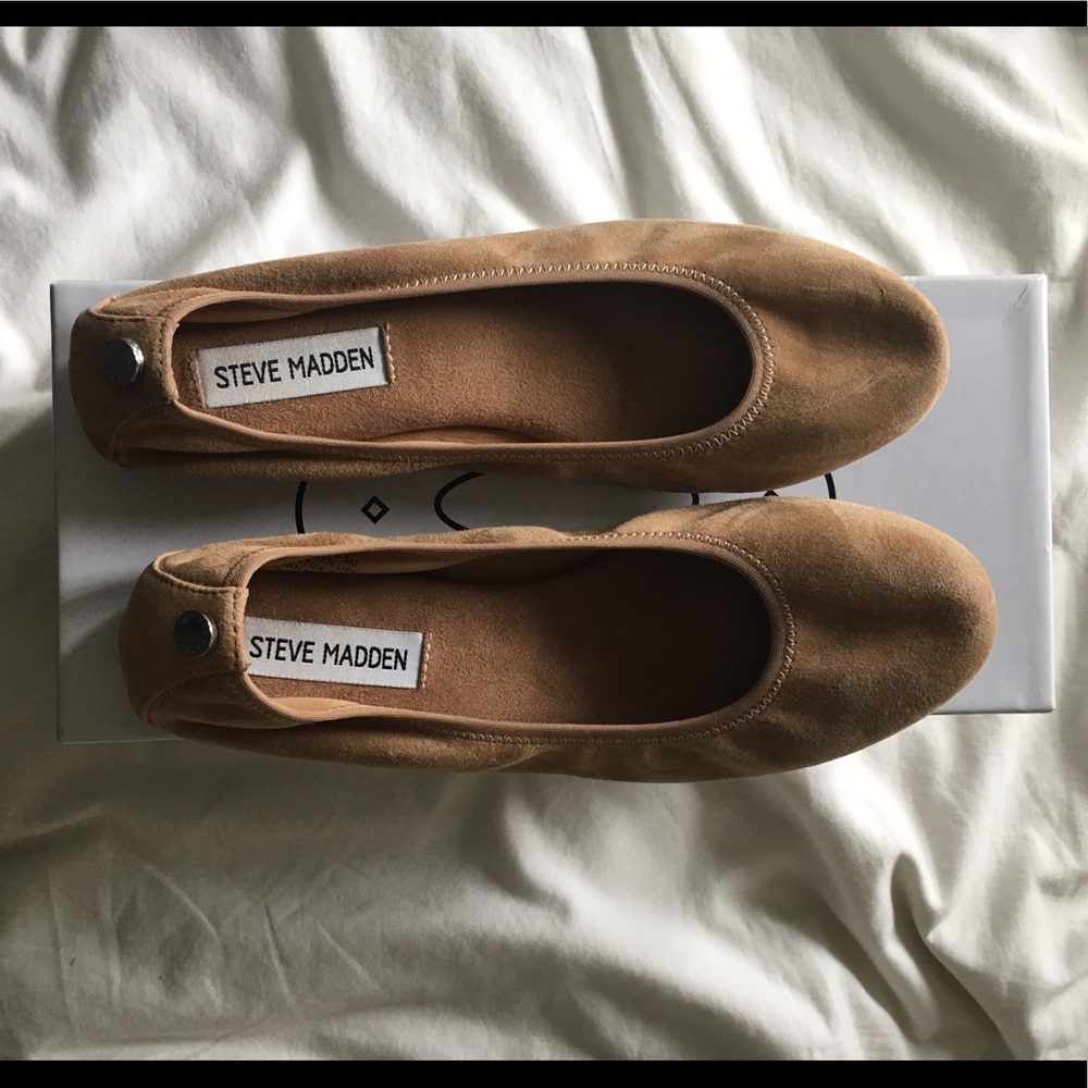 Steve Madden BAMBA flats. Worn twice! So comfy!